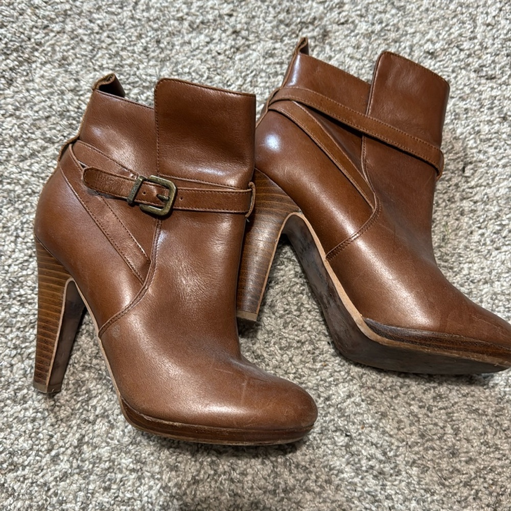 Size 6 cognac booties